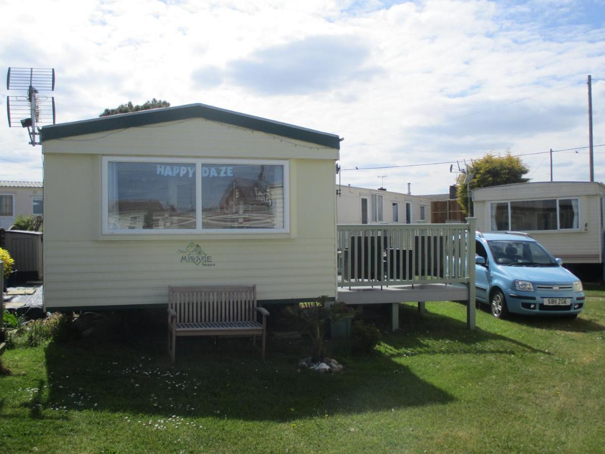 Bacton  Happydaze Caravan מראה חיצוני תמונה