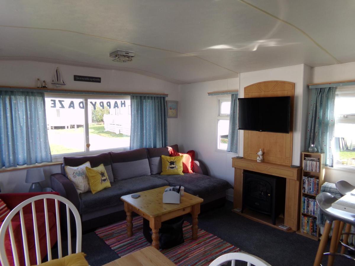 Bacton  Happydaze Caravan מראה חיצוני תמונה