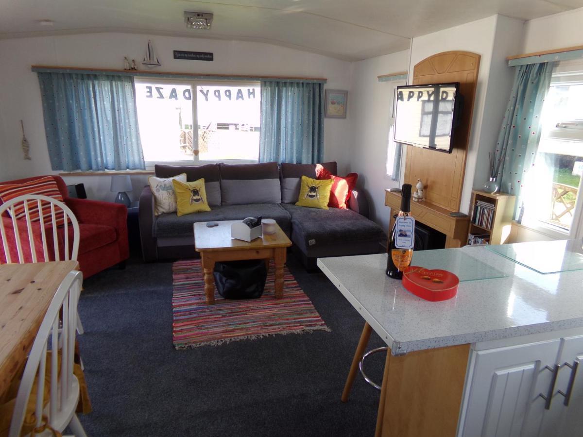 Bacton  Happydaze Caravan מראה חיצוני תמונה